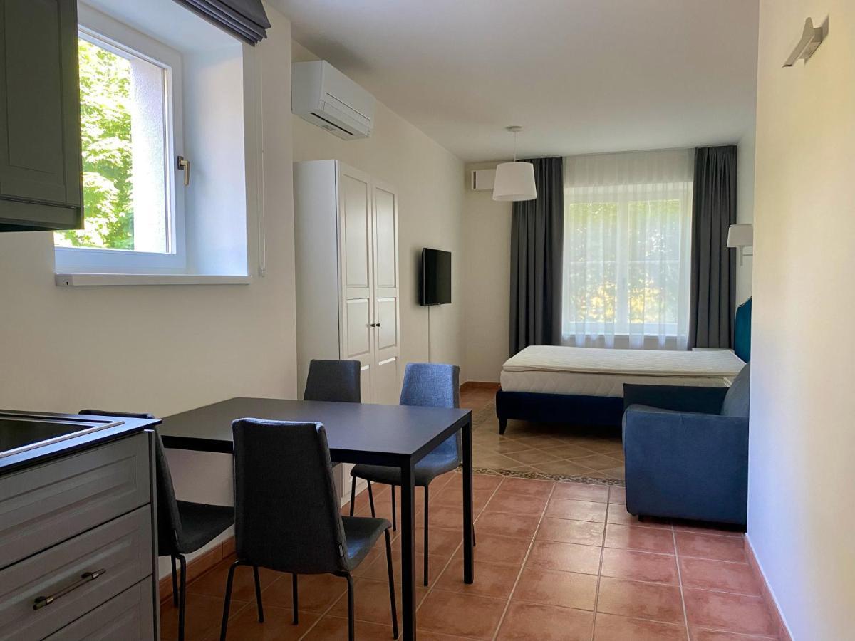 Dvi Nidos Hotel Екстериор снимка
