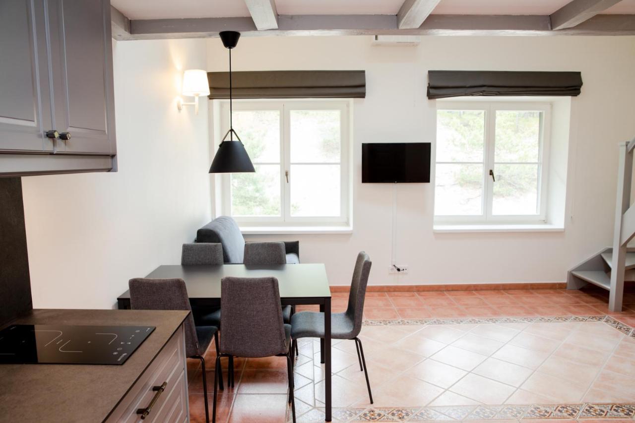Dvi Nidos Hotel Екстериор снимка